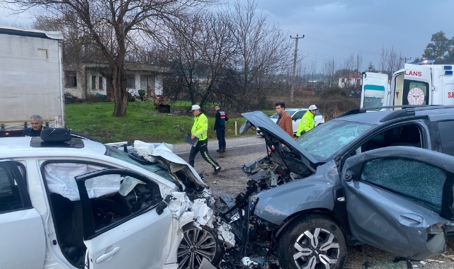 Otomobiller hurdaya döndü! 1 ölü 3 yaralı