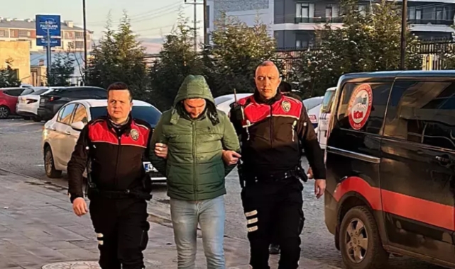 Pavyon çalışanlarına 'kaçak silah ticareti' operasyonu!