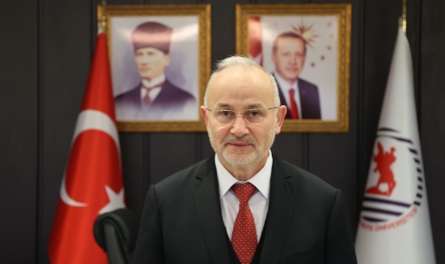Rektör Ünal: “İnsanlığın tek umudu Mehmetçik”
