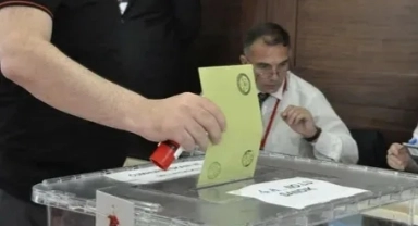 Seçmen listeleri askıya çıkıtı! Ne kadar süre askıda kalacak ?