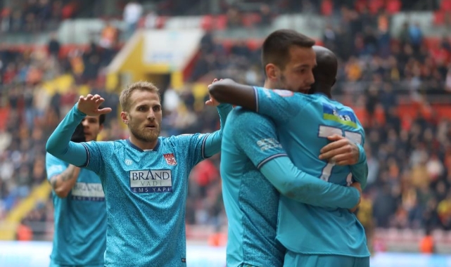 Sivasspor’un galibiyet serisi 2 maça çıktı