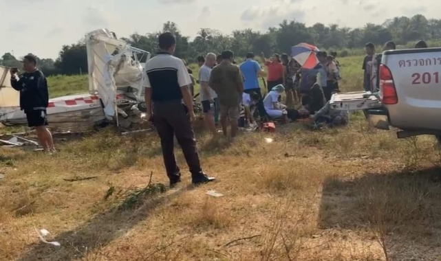 Tayland'da uçak tarlaya çakıldı: 1 ölü