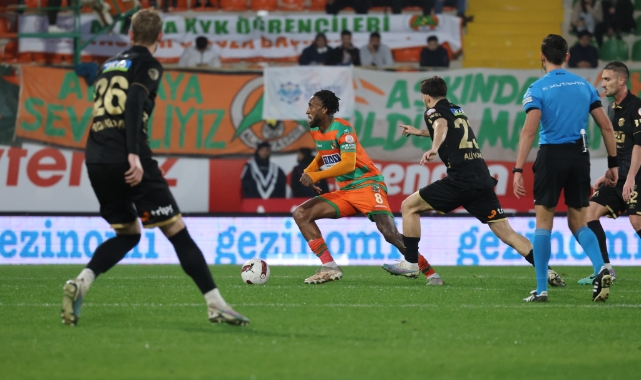 Trendyol Süper Lig: Alanyaspor: 1- MKE Ankaragücü: 1