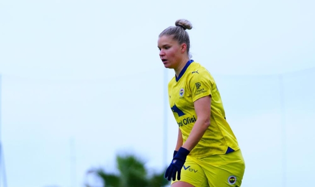 Turkcell Kadın Futbol Süper Ligi: Fenerbahçe Petrol Ofisi: 6 - Hakkarigücü Spor: 0