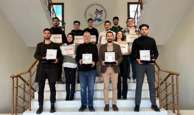 Türker İnanoğlu İletişim Fakültesi öğrencilerine 4 ödül