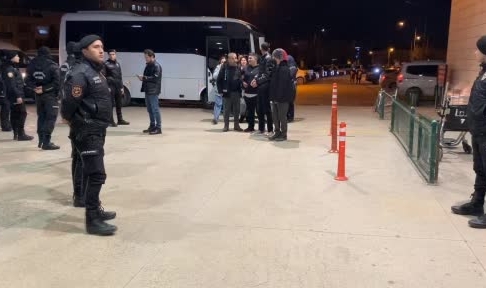 Uyuşturucu operasyonunda yakalanan 49 şüpheliden 29'u tutuklandı