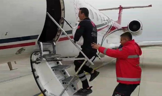 Van'da kalp hastası bebek için ambulans uçak havalandı