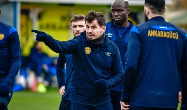 Volkan Demirel ve Emre Belözoğlu PFDK'ya sevk edildi