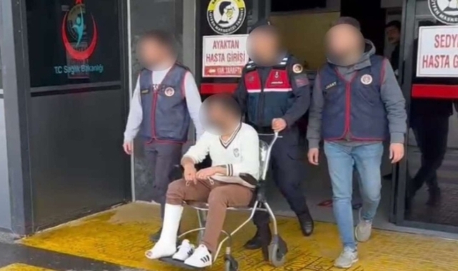5. kattan çarşafla inmeye çalışan uyuşturucu taciri ayağını kırdı