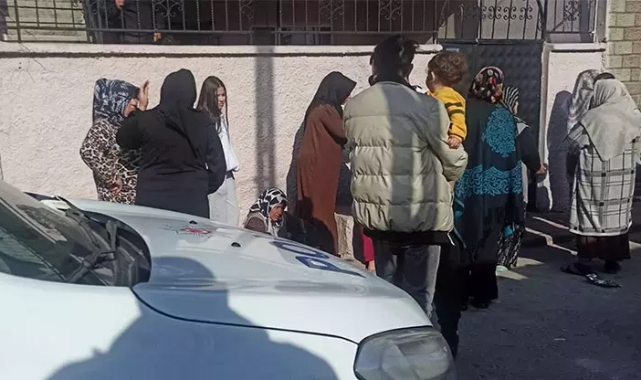 9 yaşındaki çocuk, tabancayla oynarken amcasını öldürdü