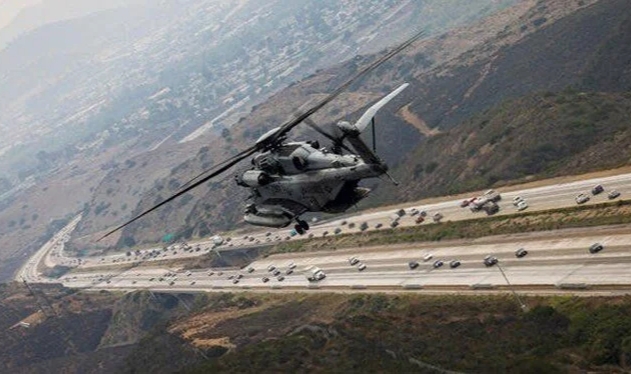 ABD'de içinde 5 askerin olduğu helikopter kayboldu