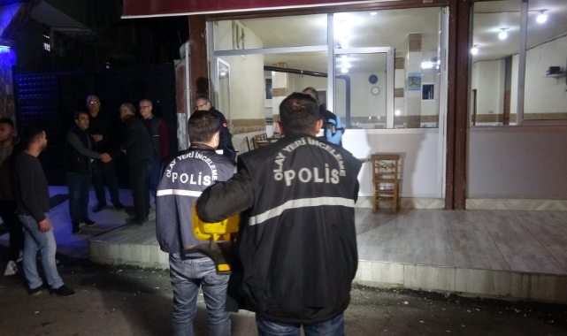 Adana’da kahvehaneye silahlı saldırı: 2 yaralı