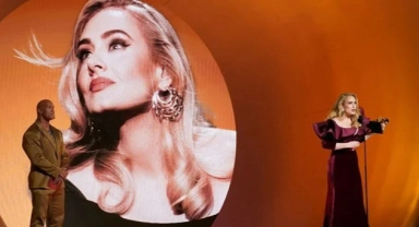 Adele Avrupa'ya geliyor