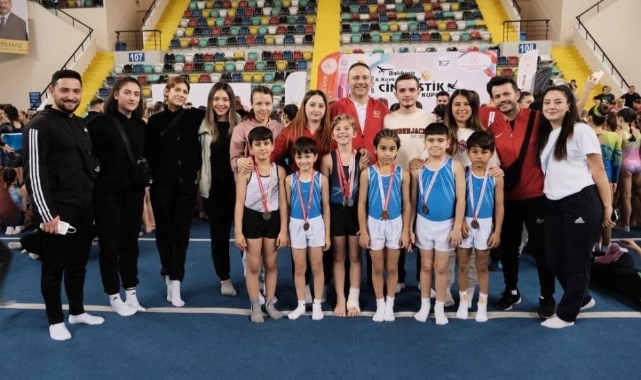Afyonkarahisarlı cimnastikçilerden büyük başarı