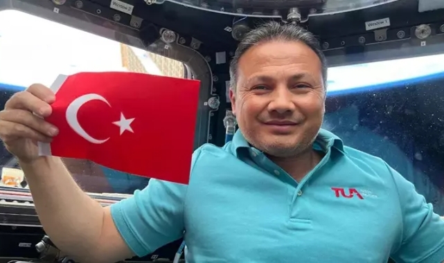 Alper Gezeravcı'nın dönüşü bir kez daha ertelendi!