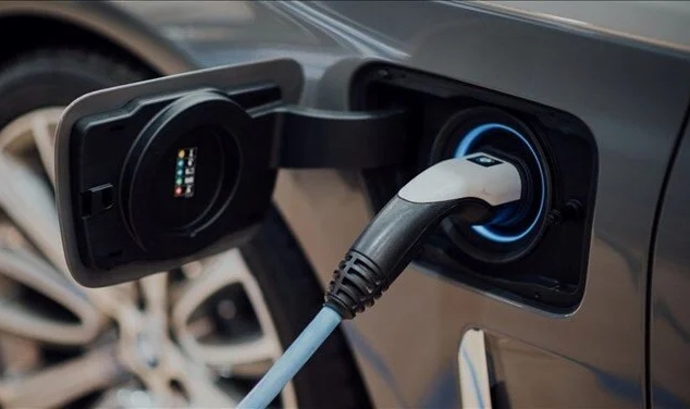 Apple, elektrikli otomobil çalışmalarını iptal ediyor