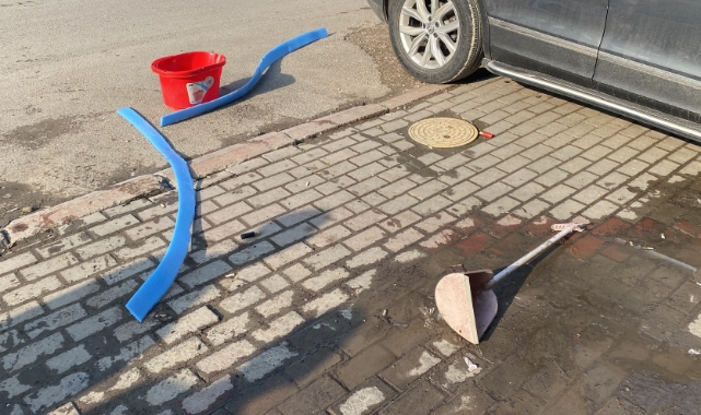 Aracıyla geldi, dükkana ateş edip kaçtı