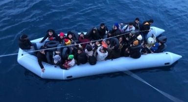 Ayvacık açıklarında 69’u çocuk 169 kaçak göçmen yakalandı