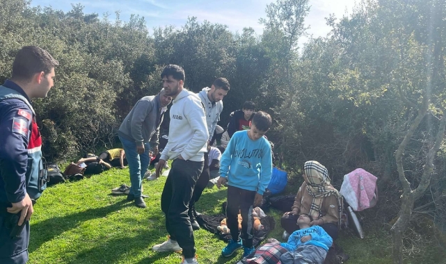 Ayvacık’ta 27 kaçak göçmen yakalandı, 4 organizatör tutuklandı
