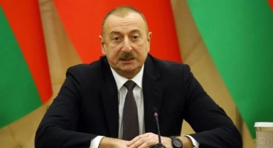 Azerbaycan Cumhurbaşkanı Aliyev 5. dönemine resmen başladı