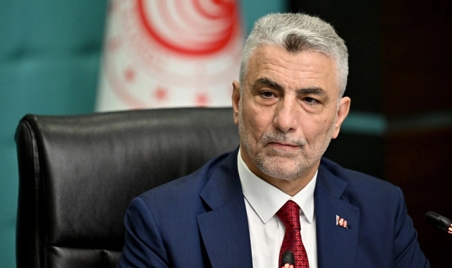 Bakan Bolat istifa etti iddialarına yanıt!