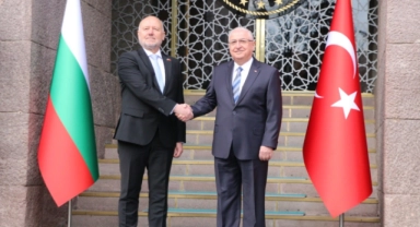 Bakan Güler, Bulgar mevkidaşı ile bir araya geldi