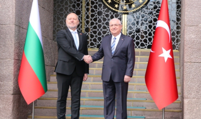 Bakan Güler, Bulgar mevkidaşı ile bir araya geldi