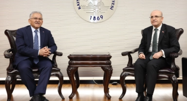 Bakan Şimşek’ten Başkan Büyükkılıç’a ziyaret