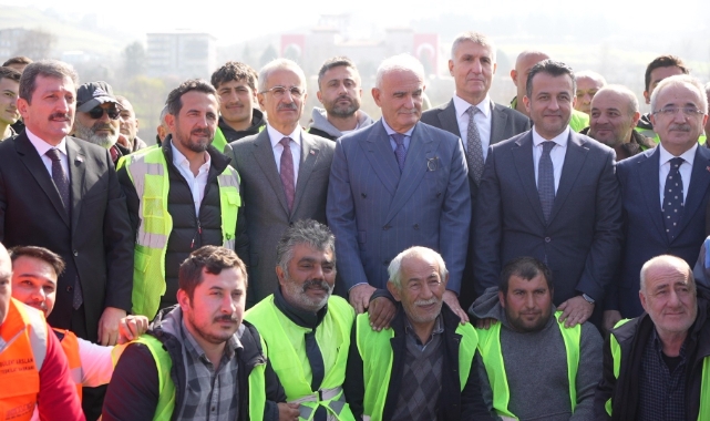 Bakan Uraloğlu Samsun'da incelemelerde bulundu