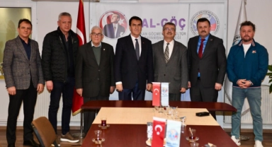 BAL-GÖÇ’ten Dündar’a tam destek