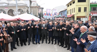 Başkan Aktaş: "İş bilenin, kılıç kuşananın"