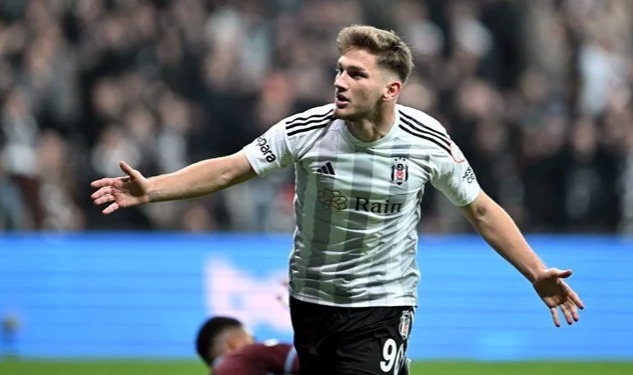Beşiktaş, Trabzonspor karşısında iki golle güldü