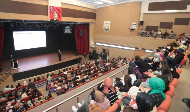 Beyazgül’den kültür ve kongre merkezi sözü