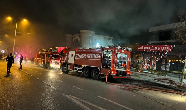 Beylikdüzü’nde market deposunda yangın