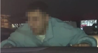 Beylikdüzü’nde şaka yapmak için kaputa yattı! Arkadaşı gaza bastı