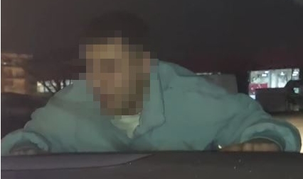 Beylikdüzü’nde şaka yapmak için kaputa yattı! Arkadaşı gaza bastı