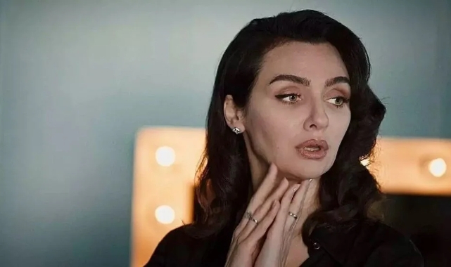Birce Akalay ile Hakan Kurtaş aşk mı yaşıyor?