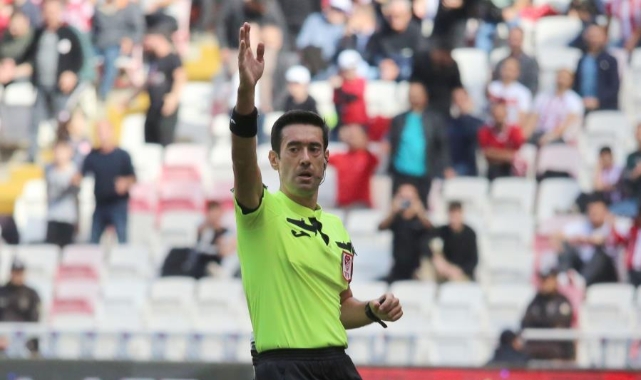 Burak Pakkan, Sivasspor’un 5. kez maçını yönetecek