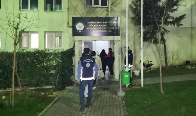 Bursa'da çalışma izni olmayan 8 yabancı uyruklu yakalandı