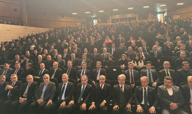 Bursa'da eğitim vizyonu çiziliyor! Ortaöğretim Çalıştayı başladı