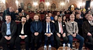 Bursa'da Engin Er öncülüğünde deprem paneli
