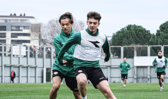 Bursaspor'da, Beyoğlu Yeni Çarşı maçı hazırlıkları başladı