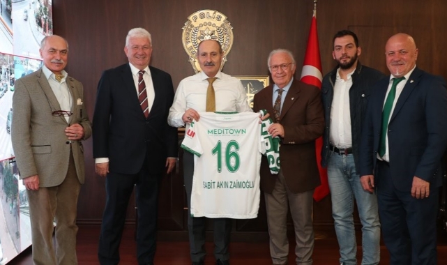 Bursaspor yönetiminden anlamlı ziyaret