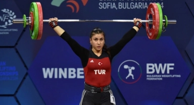 Büşra Çan'dan bronz madalya