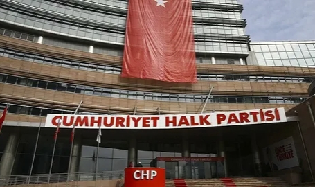 CHP'de adaylık krizi! İstifa etti