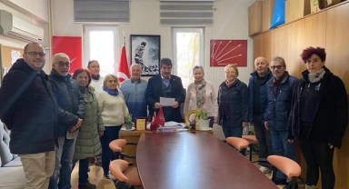 CHP'de toplu istifa!