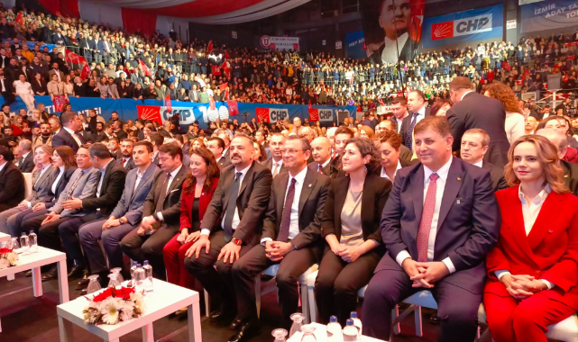 CHP İzmir adaylarını tanıttı