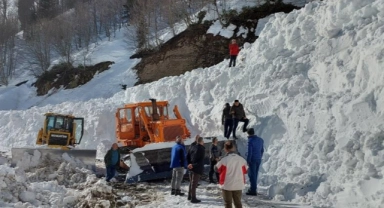 Çığ altında kalmıştı, 10 gün sonra çıkartıldı