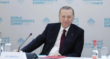 Cumhurbaşkanı Erdoğan'dan BAE'de temaslar