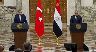 Cumhurbaşkanı Mısır'da açıklamalarda bulunuyor (CANLI YAYIN)